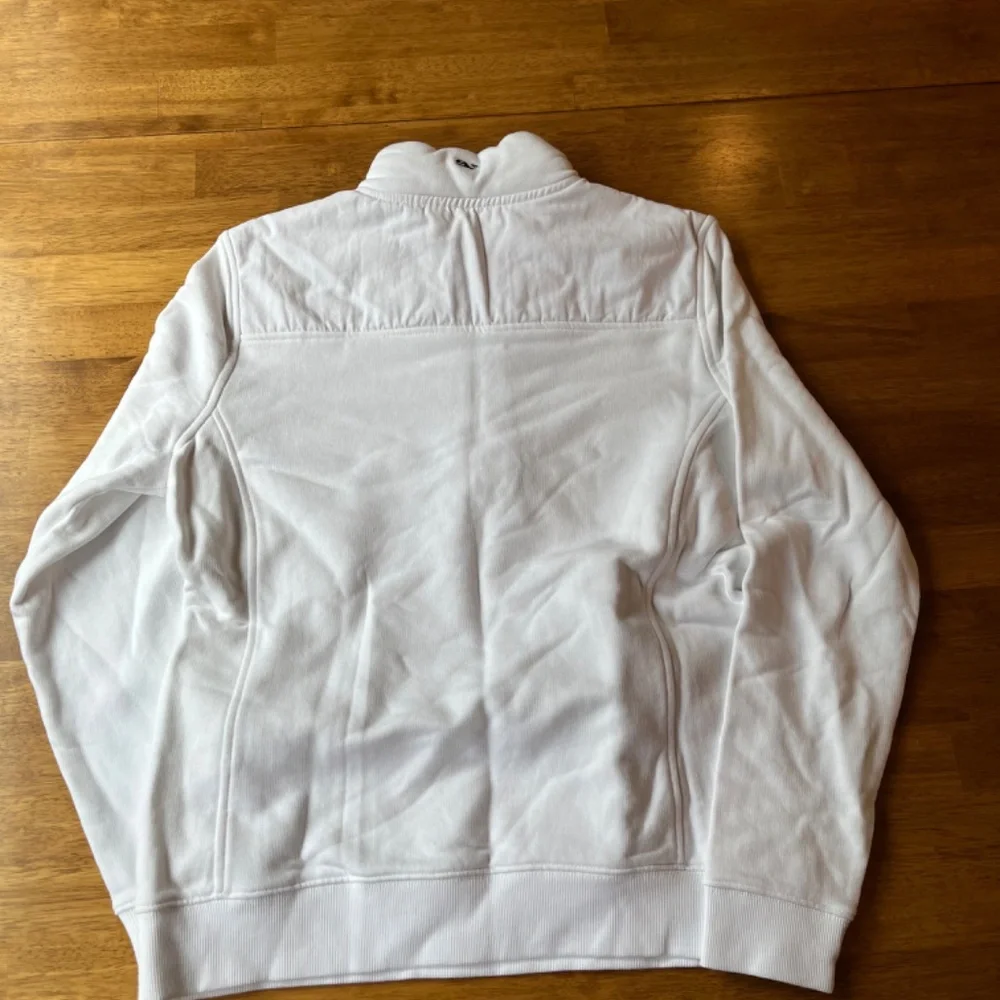 Vineyard Vines White ZipUp - Picture 7 of 8